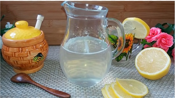 Honey water to improve metabolism.